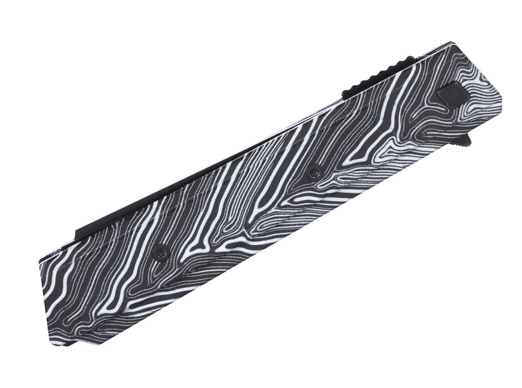 Zephyr Black & White G10