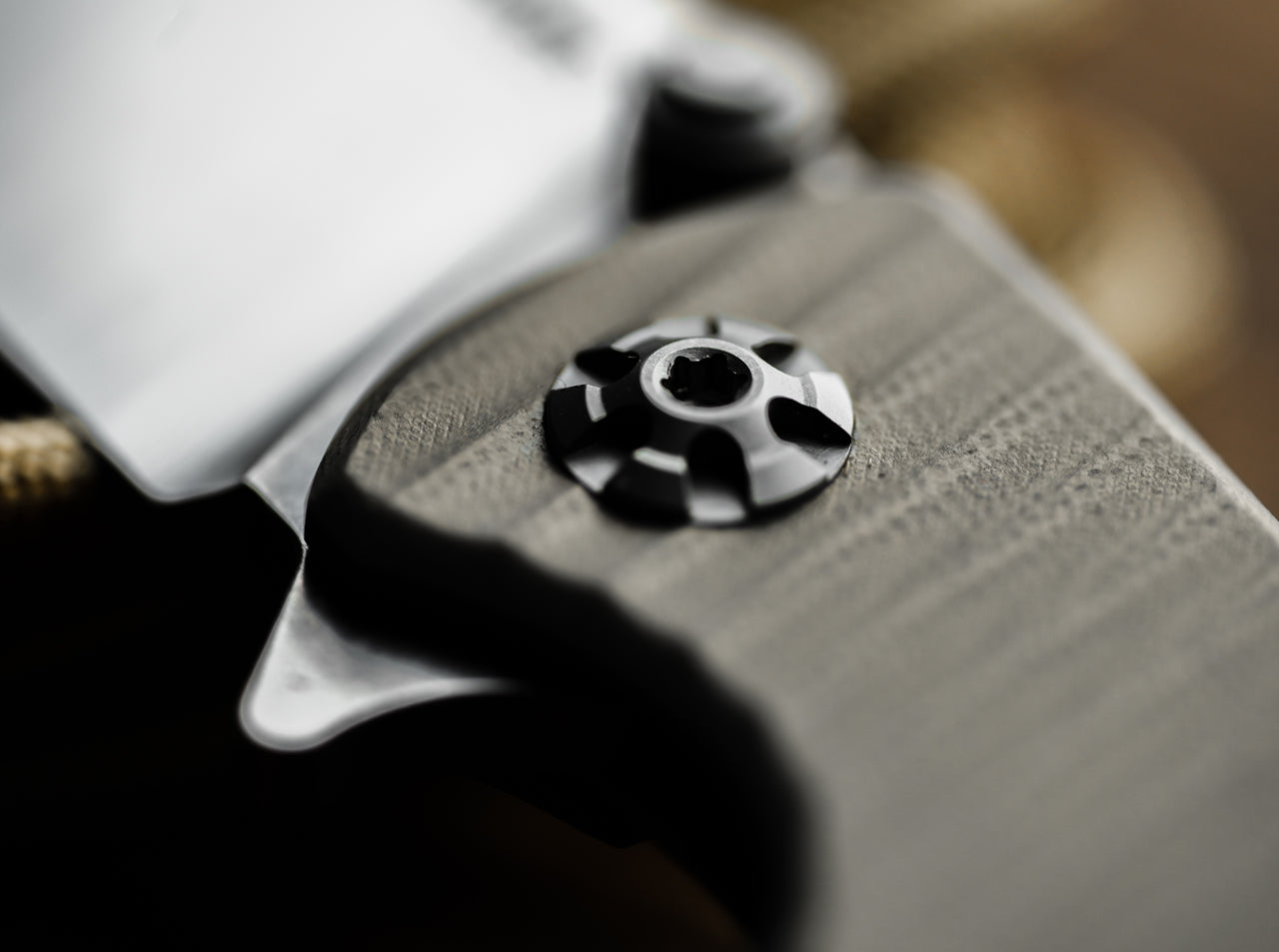 Sherman EDC II G10 Coyote