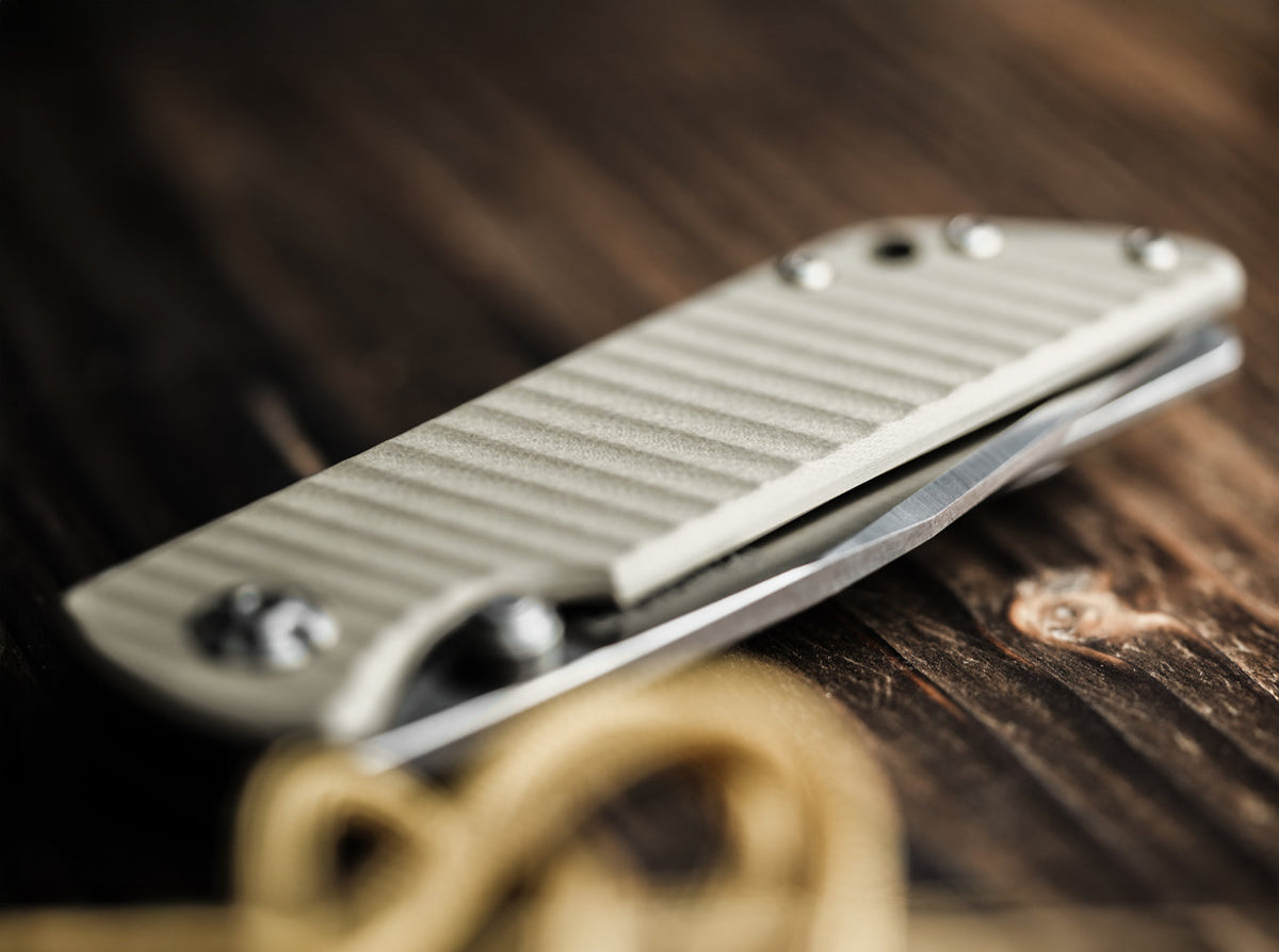 Sherman EDC II G10 Coyote