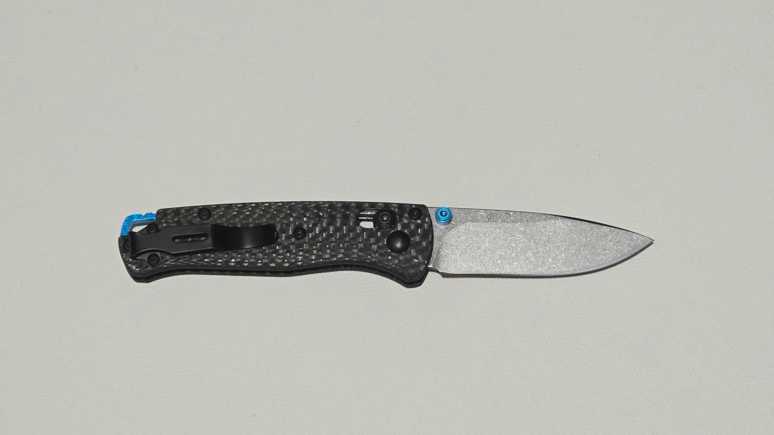 Kompakt, federleicht, kompromisslos - KH Security EDC – Kleine Variante (67mm)