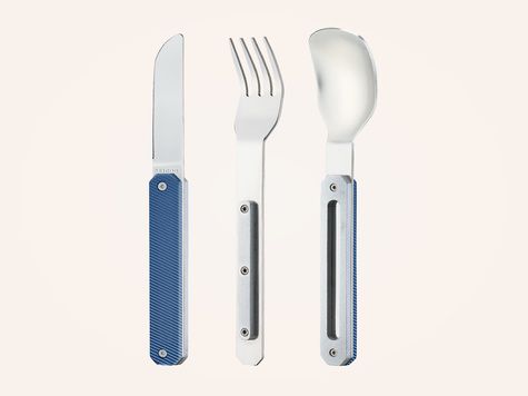 Besteck 12:34, Aluminium blau