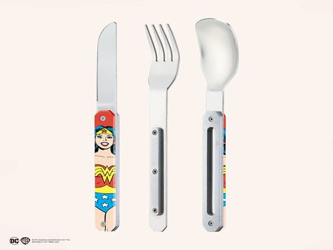 Besteck 12:34, Wonder Woman Vintage