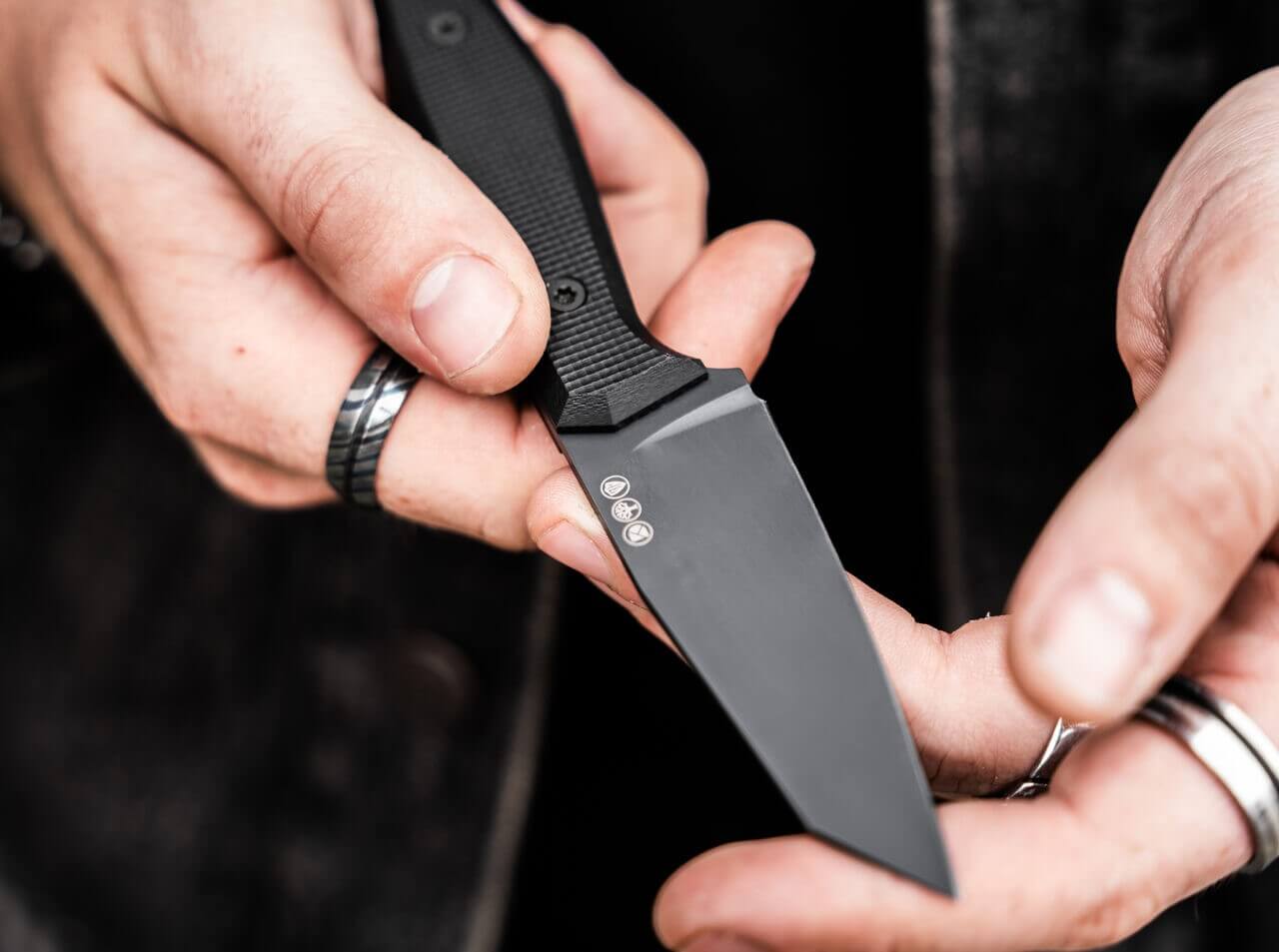 Daily Knives AK1 Reverse Tanto Allblack