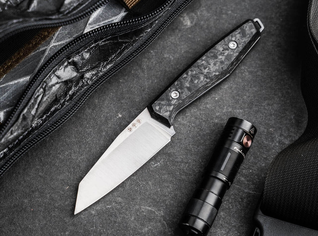 Daily Knives AK1 Reverse Tanto MagnaCut
