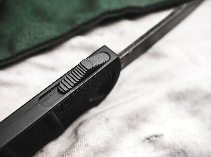 Böker Plus Kalashnikov OTF Bowie