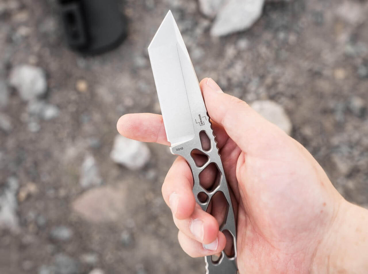 Superlight Tanto
