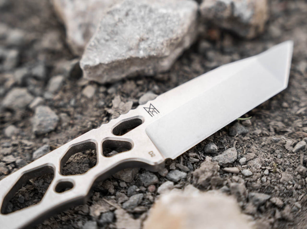 Superlight Tanto