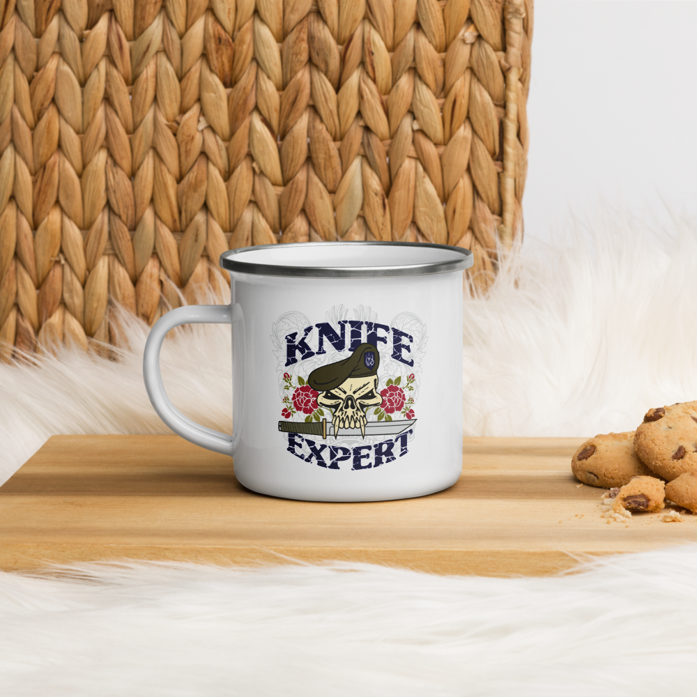 Für echte Kenner, das Camp und die Werkstatt: Die „Knife Expert“ Emaille-Tasse