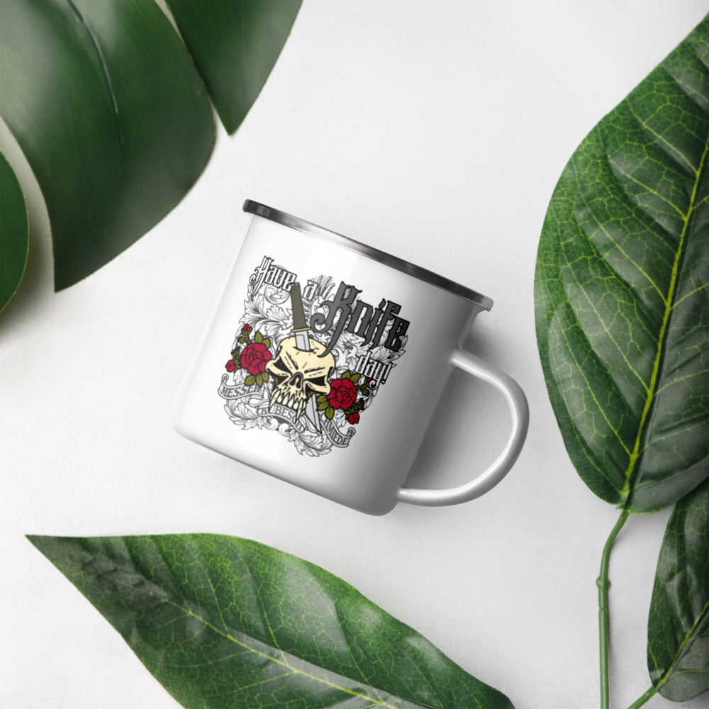 „Meisterstück“ Emaille-Tasse – Für Werkstatt, Camp & Sammler