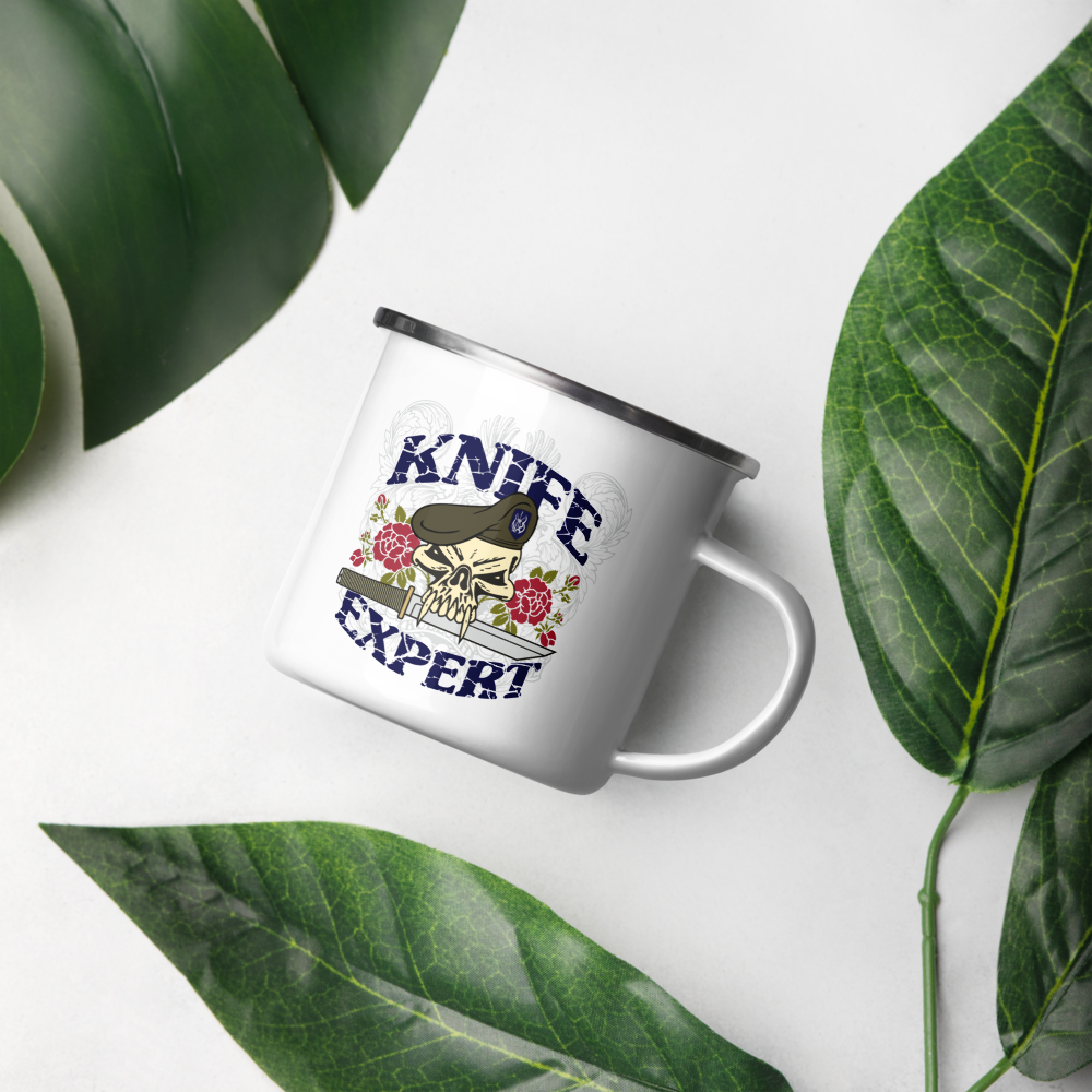 Für echte Kenner, das Camp und die Werkstatt: Die „Knife Expert“ Emaille-Tasse