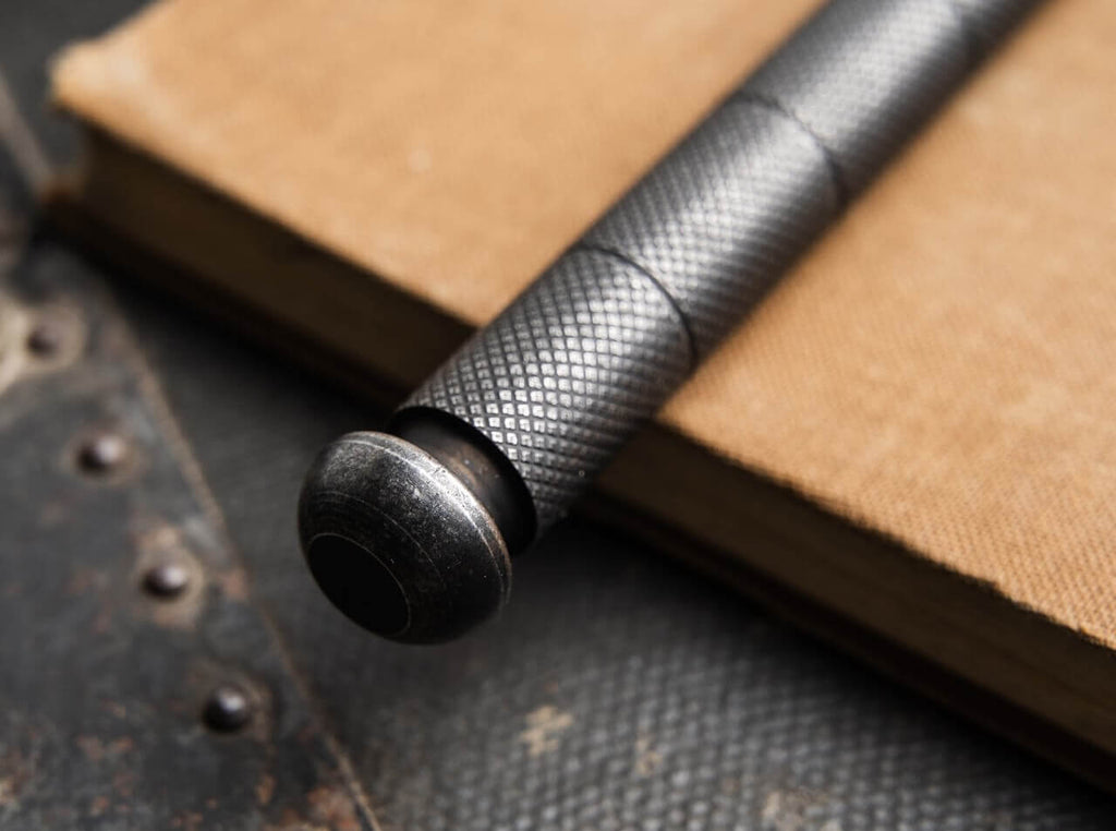 Sleeve Dagger