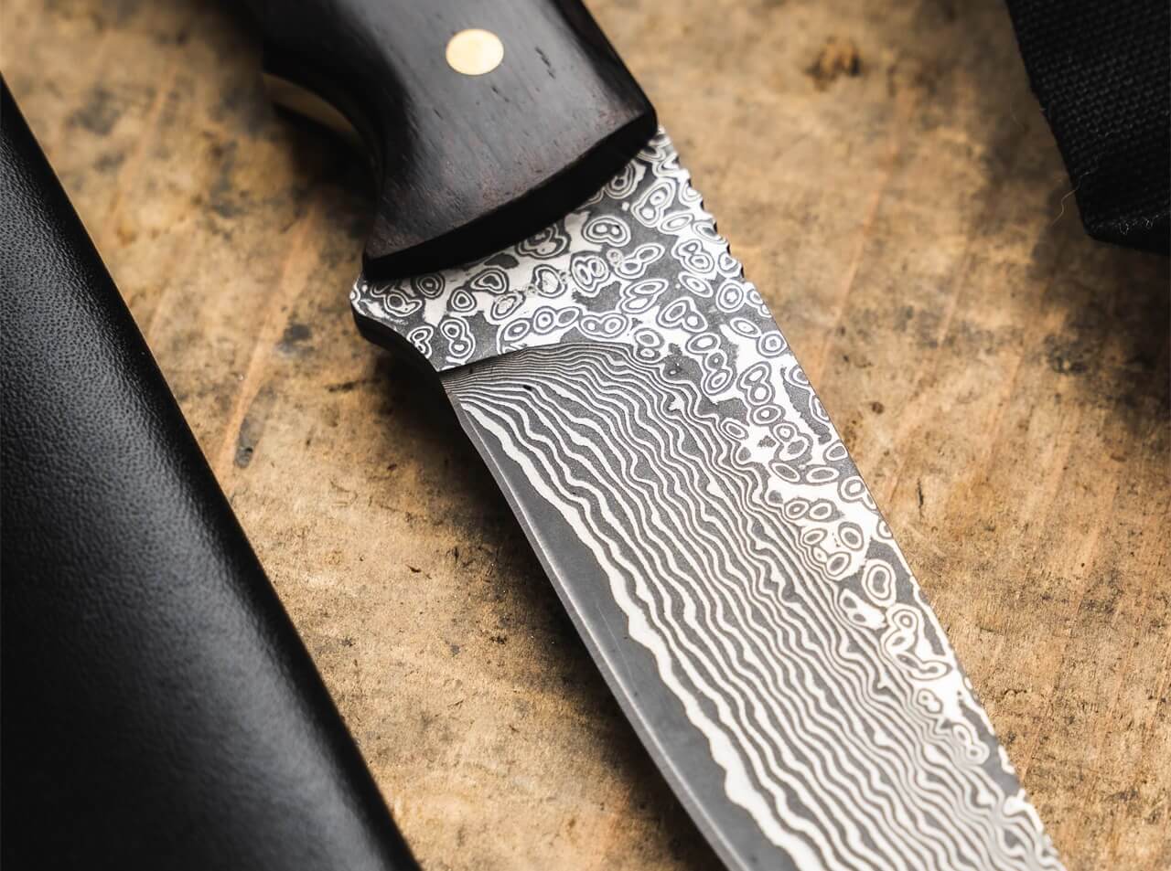 Vernery Damast Knife