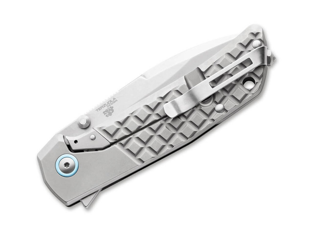 Maximo CF Black