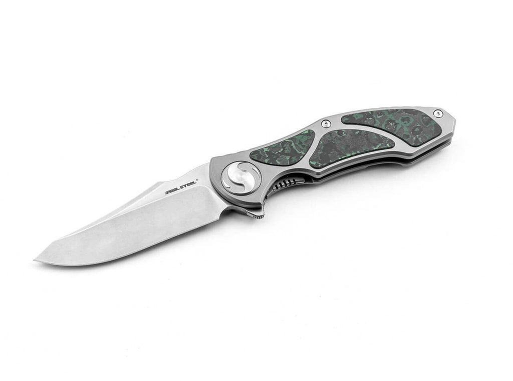 Exorcist S35VN Ti Fatcarbon Jungle Wear Three Scales