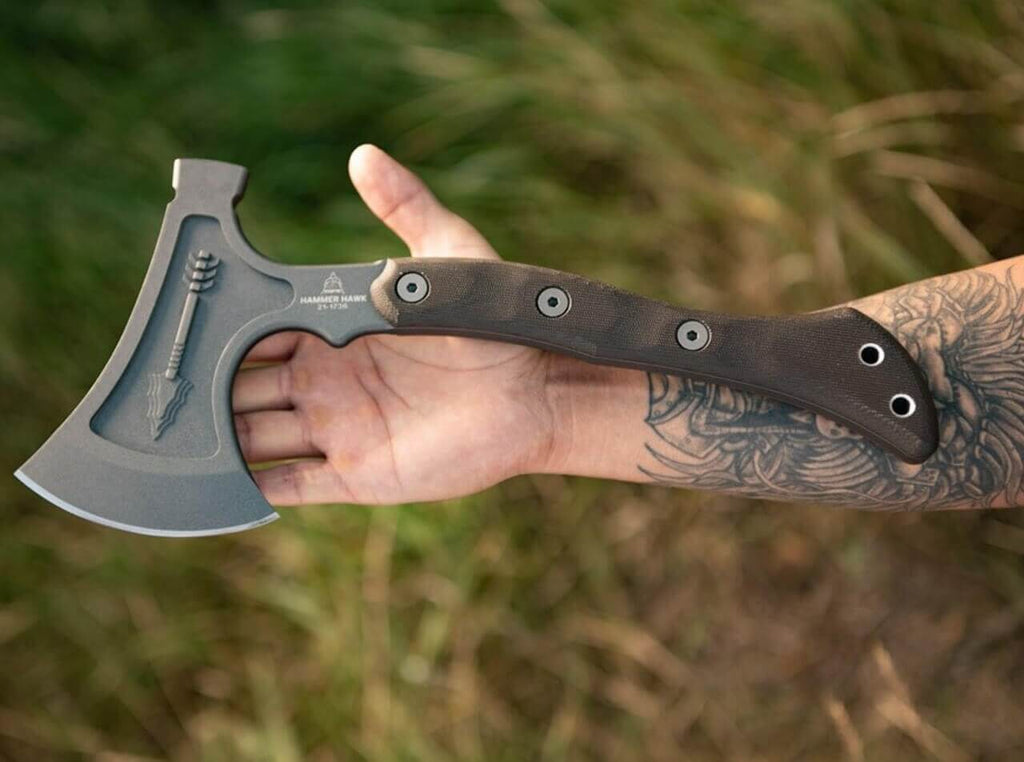 Hammer Hawk mit Backup-Messer