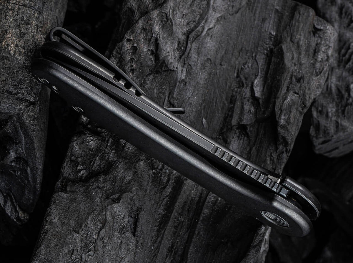 Elementum Titanium Black