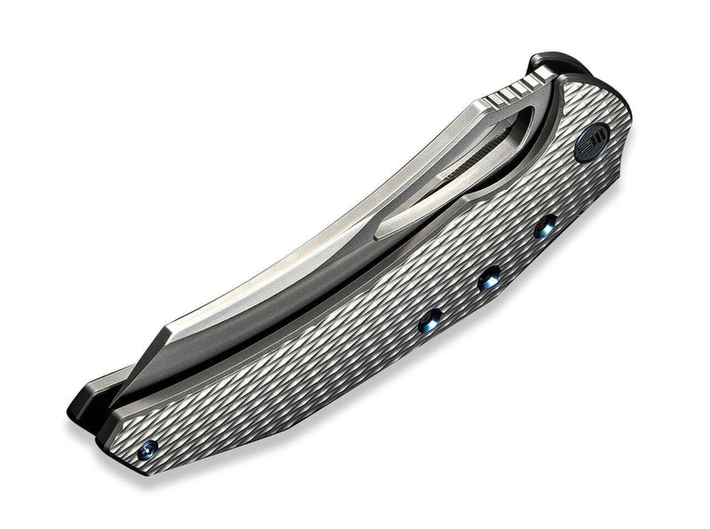 WE Knife Epaulette M390 Diamond Patterned Ti