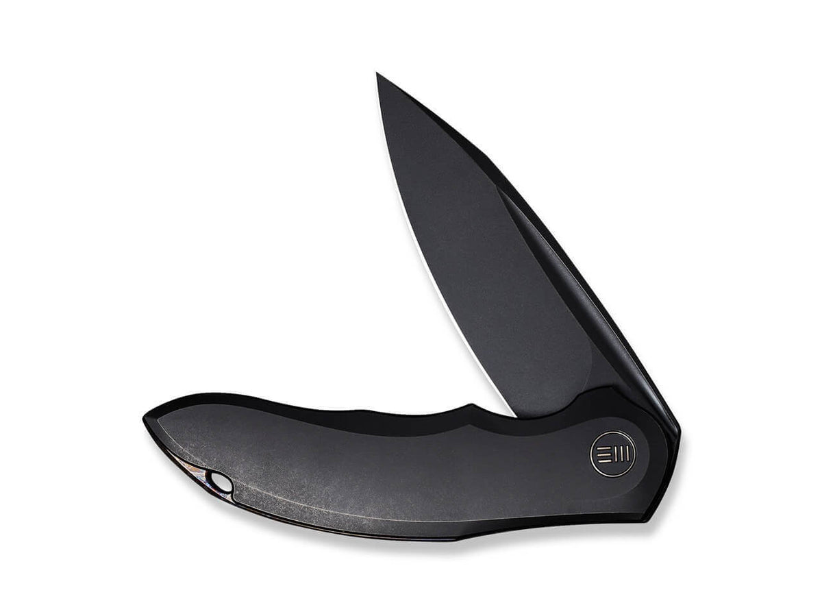 Makani Titanium Black