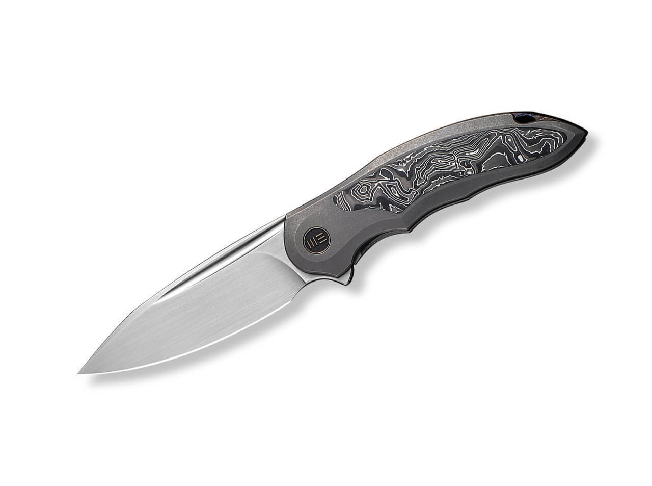 Makani Titanium Grey Aluminium Foil Carbon
