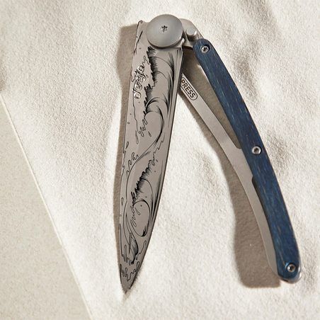 Deejo 37g, Blaues Buchenholz / Welle