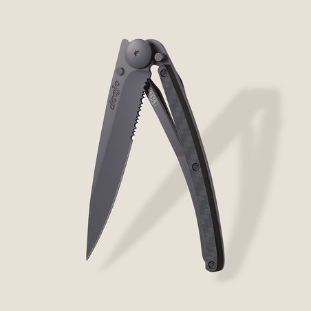 Deejo Serrated 37g, Kohlefaser