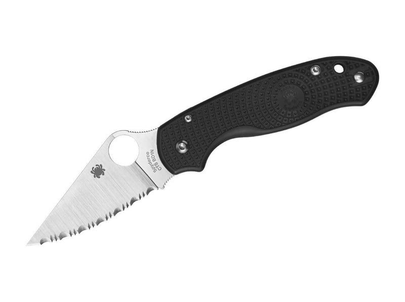 Spyderco Para 3 Lightweight Serrated